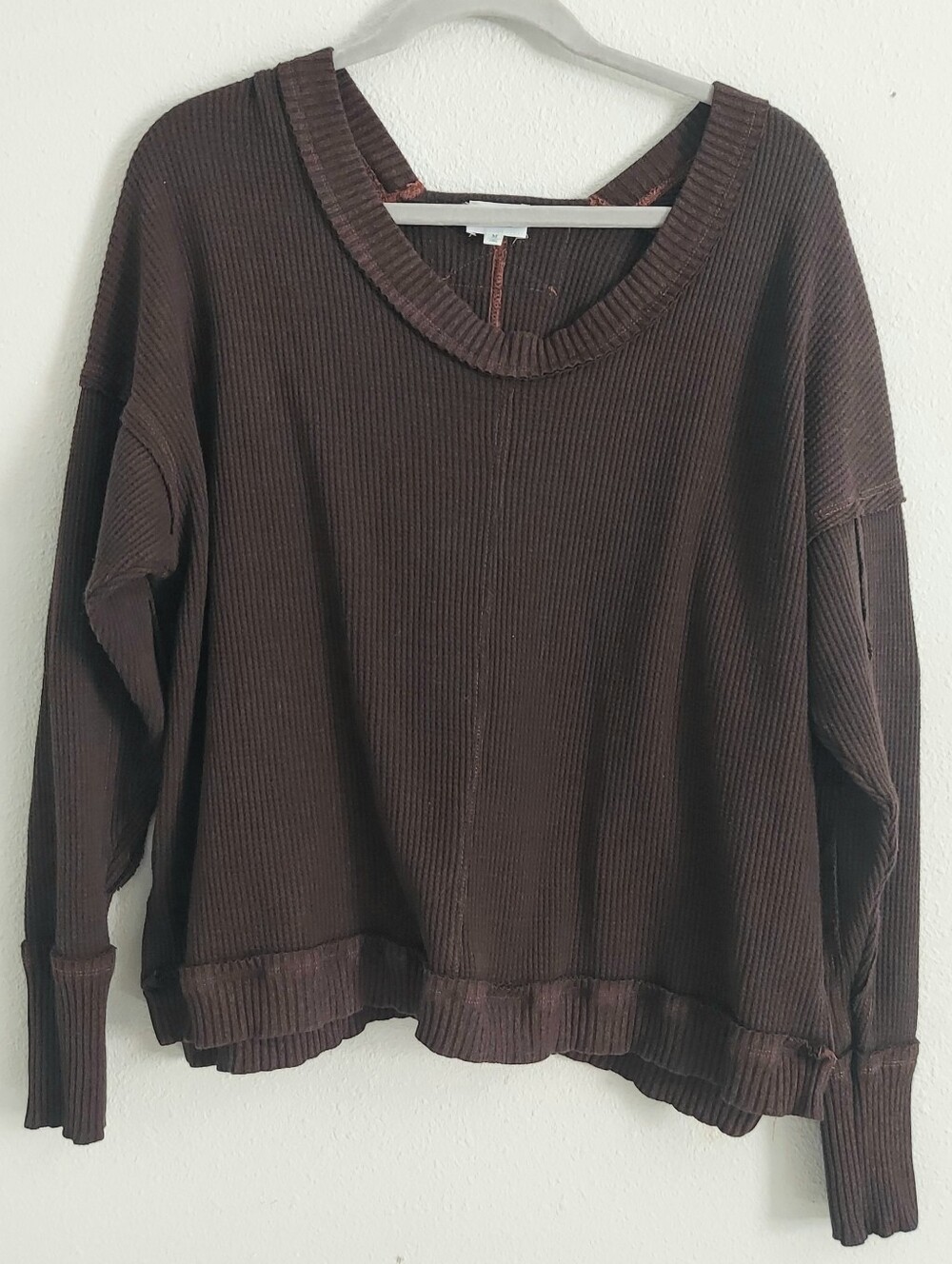 BKE  Distressed Dark Brown Waffle Knit Long Sleeve Medium Loungewear
